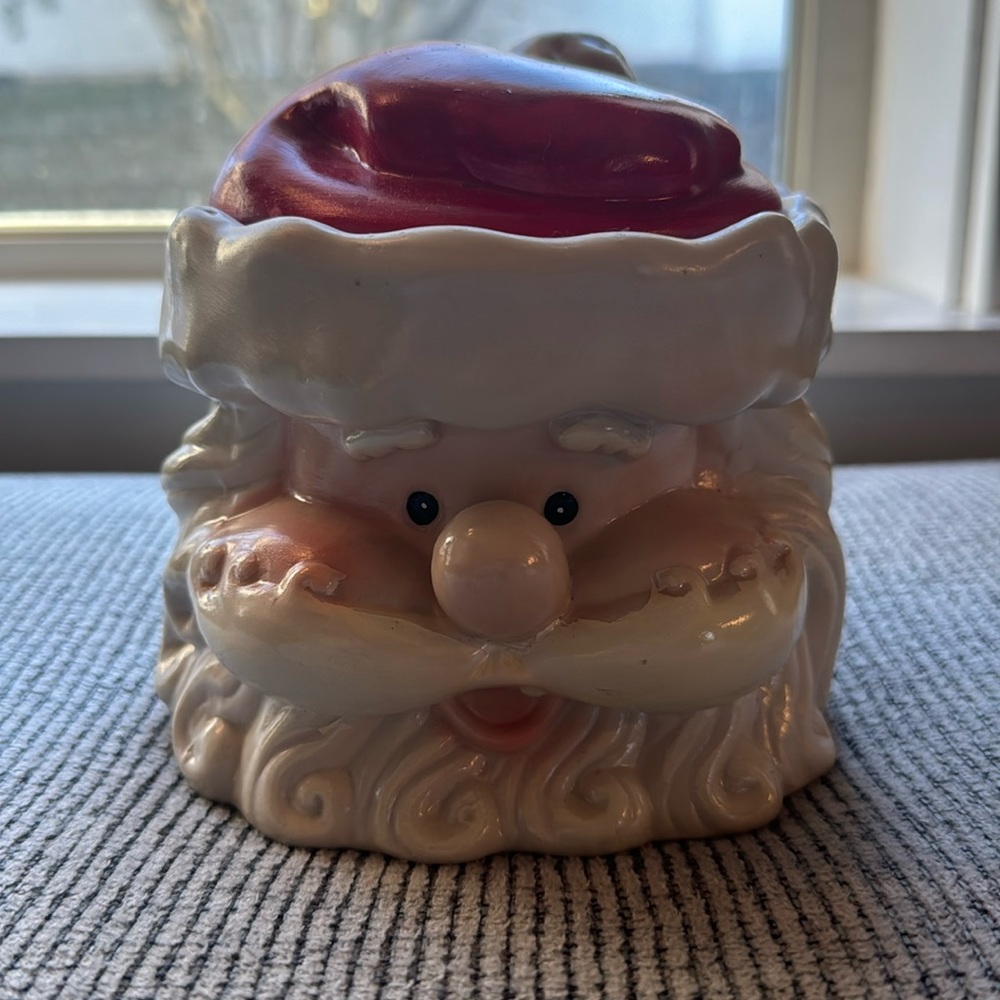 Vintage Ceramic Santa Claus Cookie Or Candy Jar Small 6"Tall Christmas
